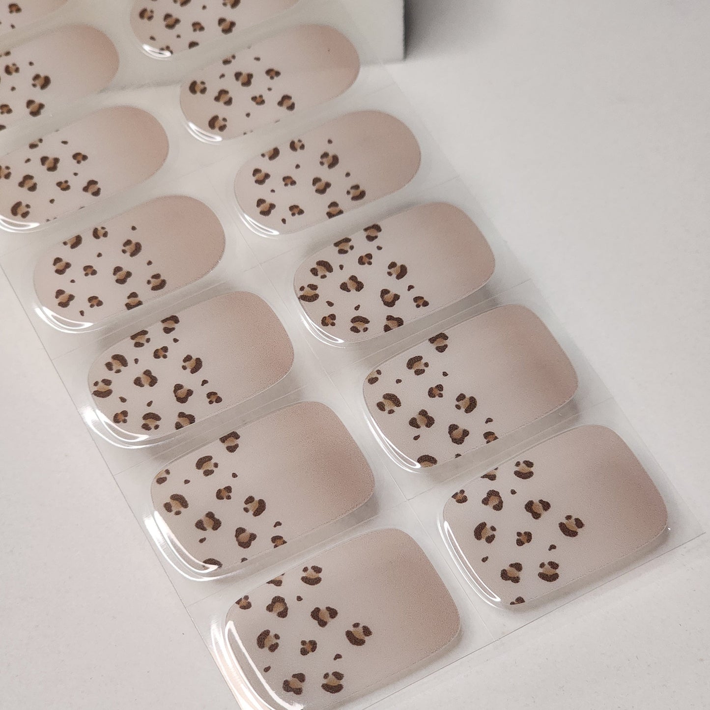Prowl - DIY Semi cured gel nail wraps