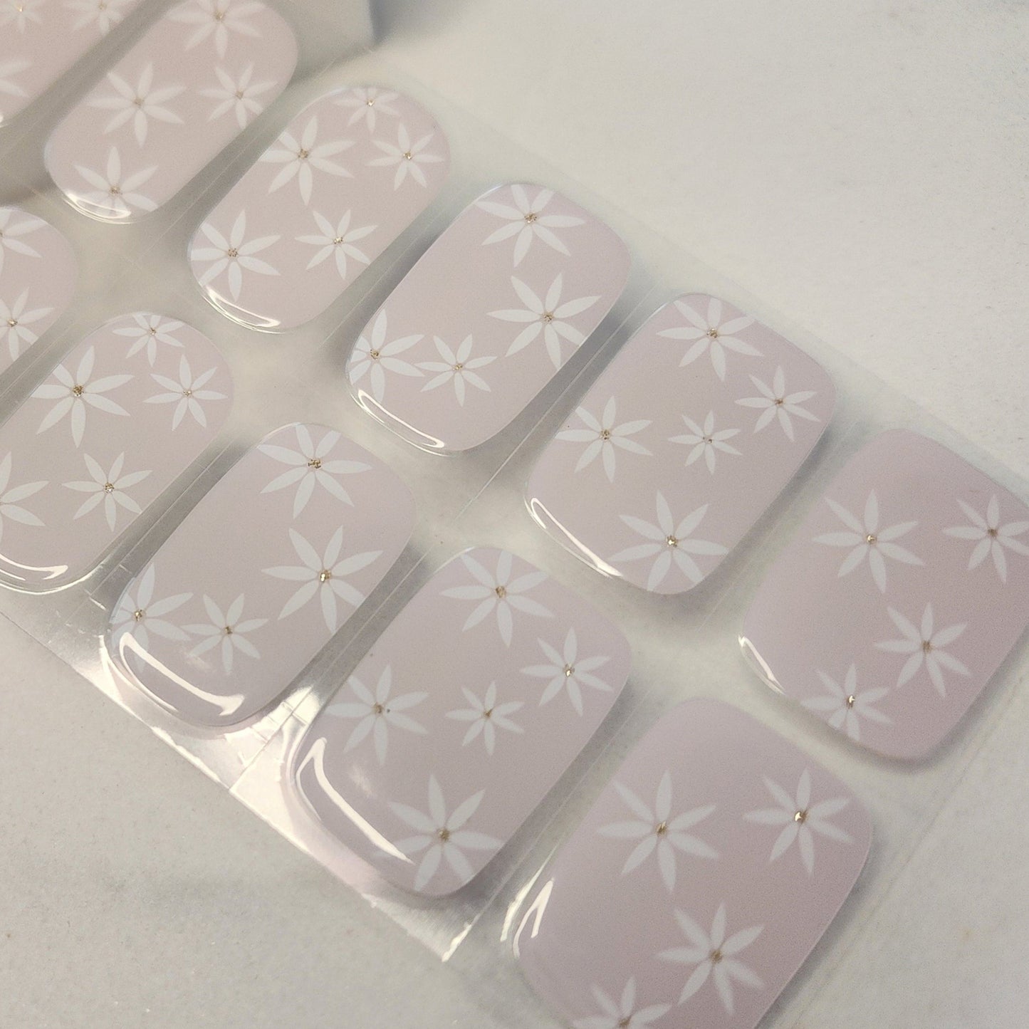 Bloom Baby - DIY Semi cured gel nail wrapsI